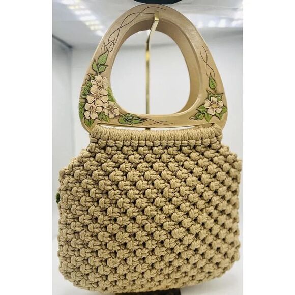 1970s Inspired Handmade Macrame Crochet Handbag With Floral Wooden Handle - Picture 2 of 10